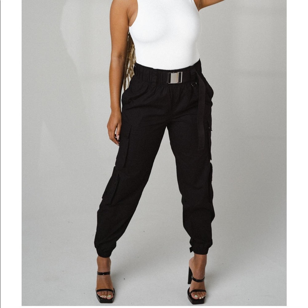 Balance Athletica Noa Cargo- Midnight